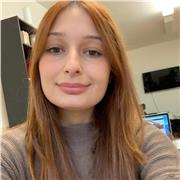 Offro lezioni private a bambini e ragazzi in lingua inglese materie scientifiche come matematica, fisica, chimica, e altre